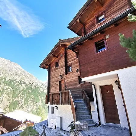 Swiss Chalet Veronique 샬레