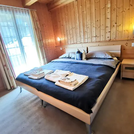 샬레 Swiss Chalet Veronique *